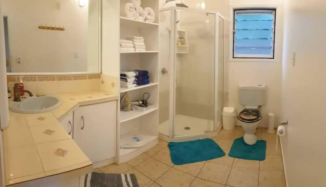 אברואה Are Tamareni 2Br Beach Cottage Or River Studio חדר תמונה